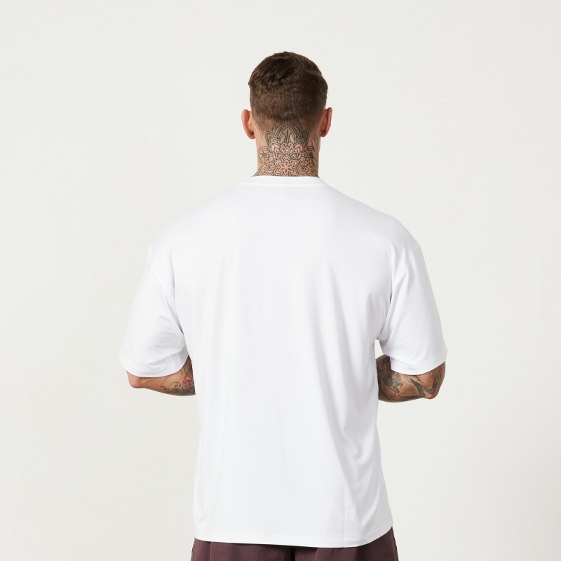 Vanquish Fitness Utility White Oversized T Shirt Vita | 3804-BGIRN